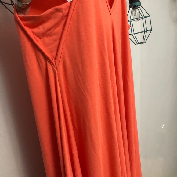 Maternity | MOMO handkerchief dress - Picture 4 of 5